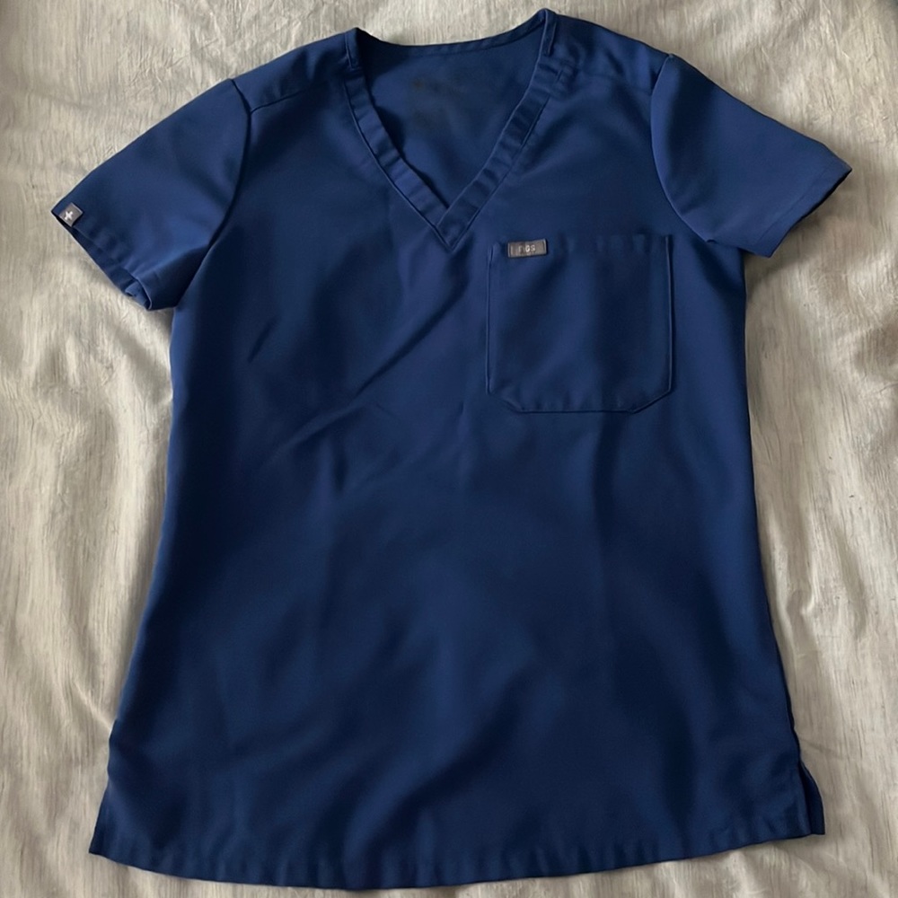 comfy stylish color is nice has grey bands